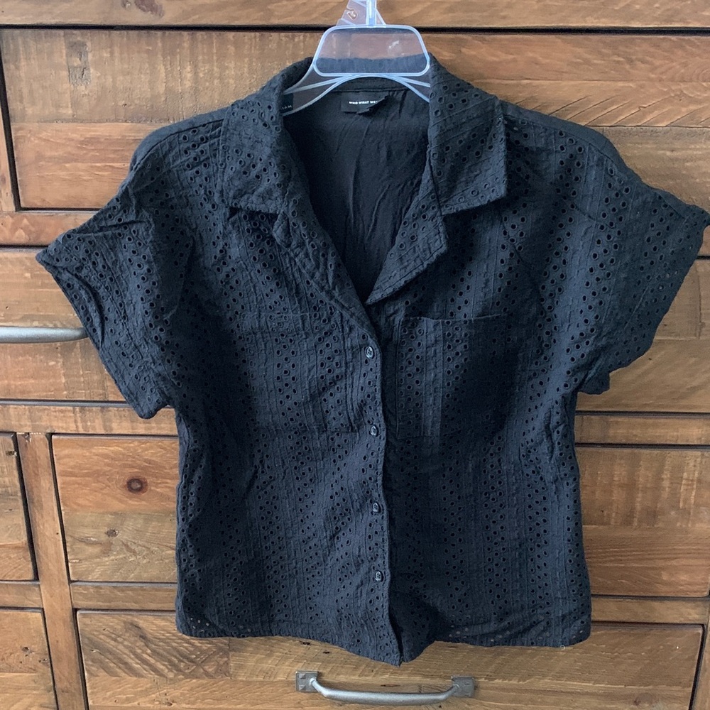 Who What Wear Black Eyelet Button-Down Shirt